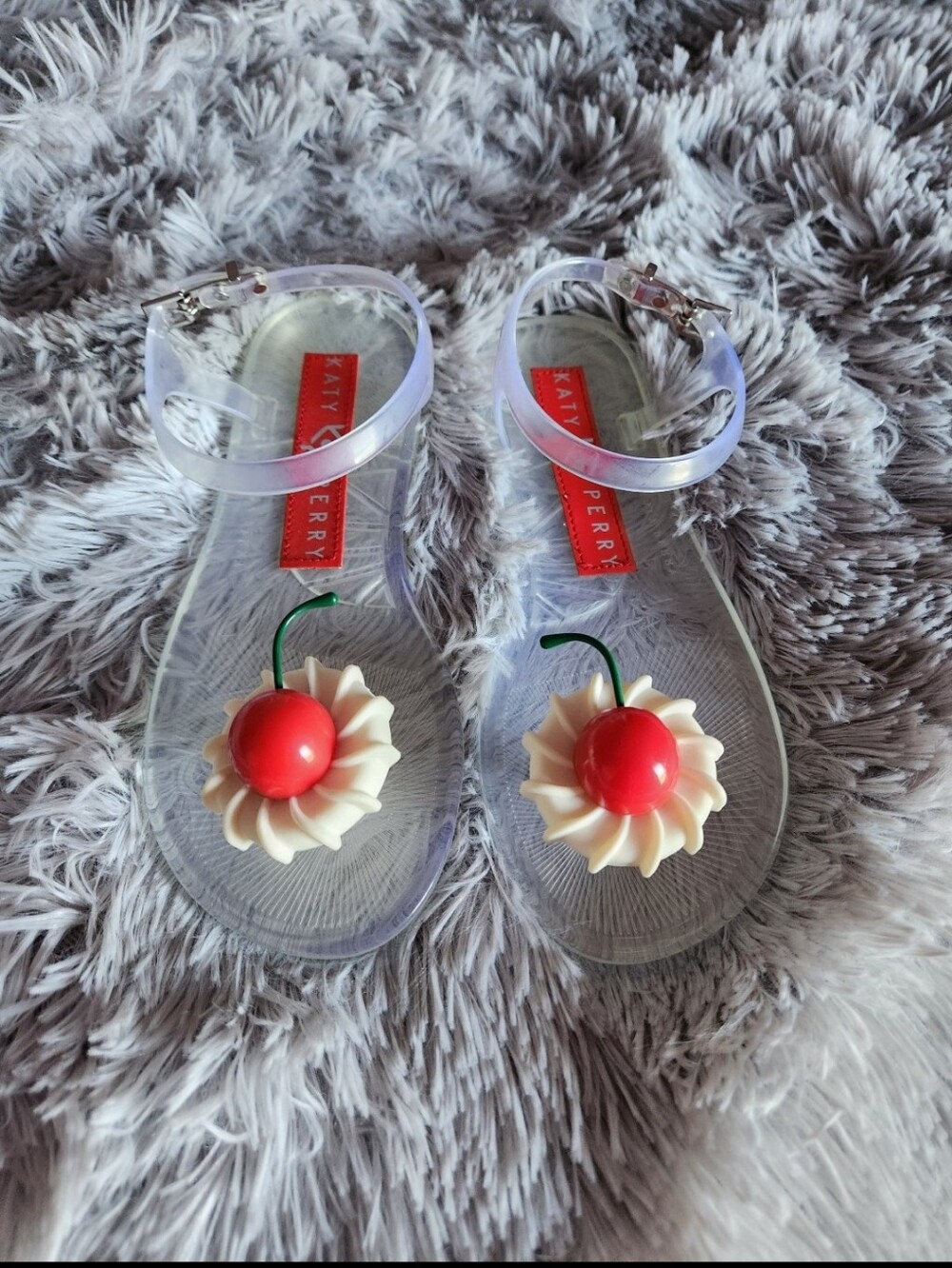 Cherry Sandals - Picture 3 of 6